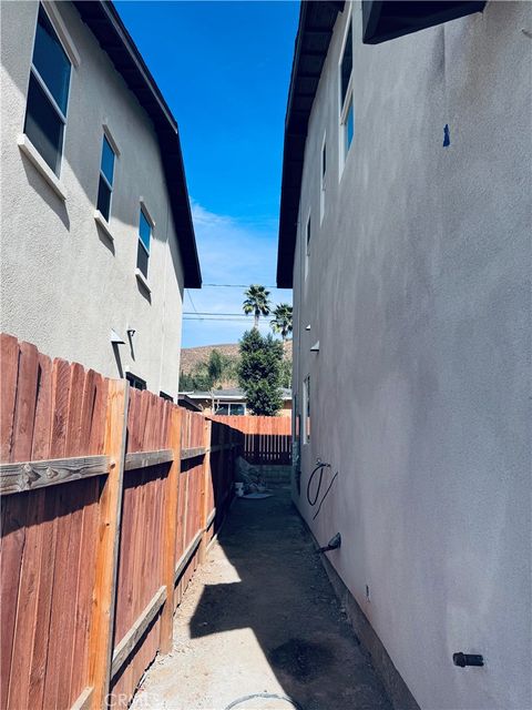 A home in Lake Elsinore