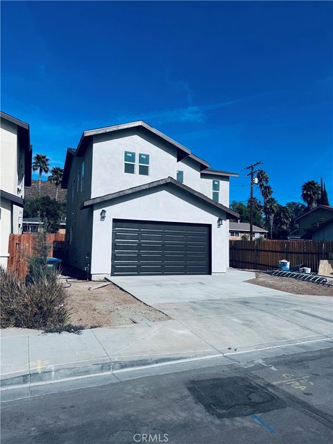 A home in Lake Elsinore