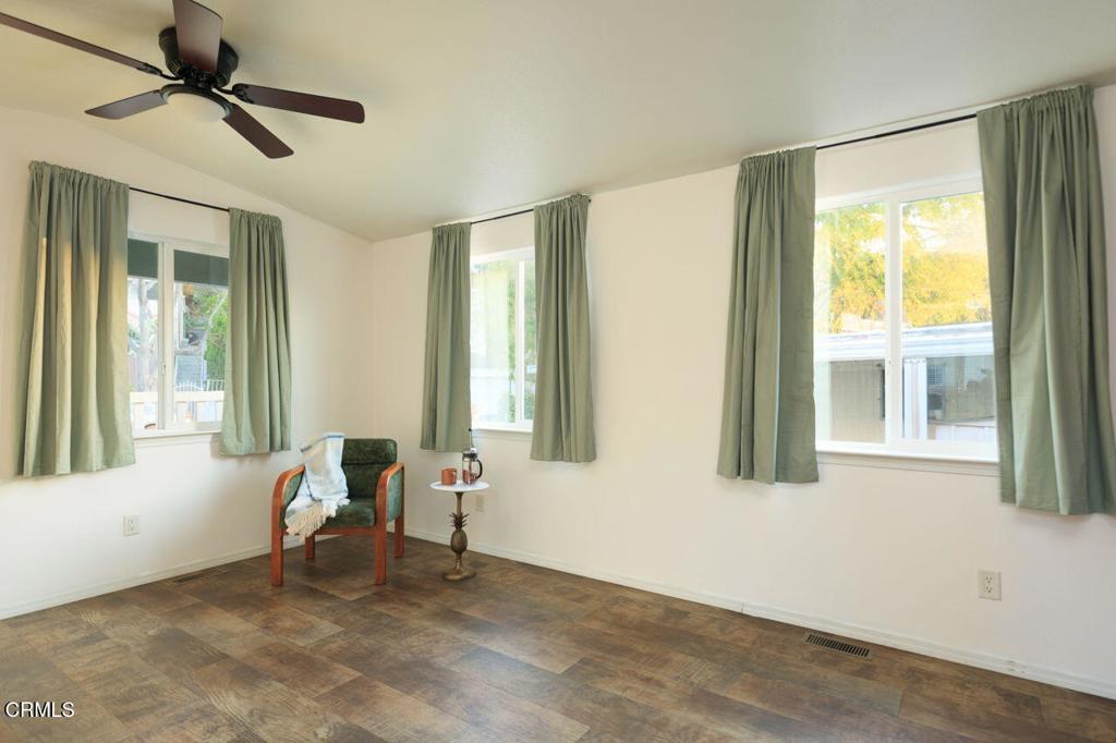 Not Applicable - Manufactured In Park