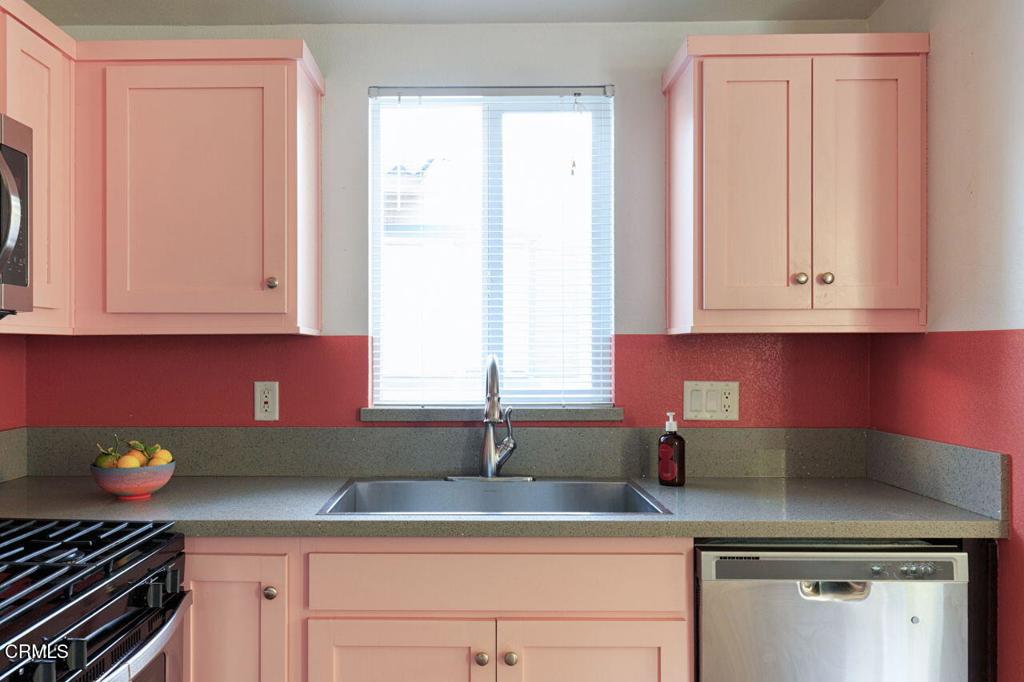 Not Applicable - Manufactured In Park