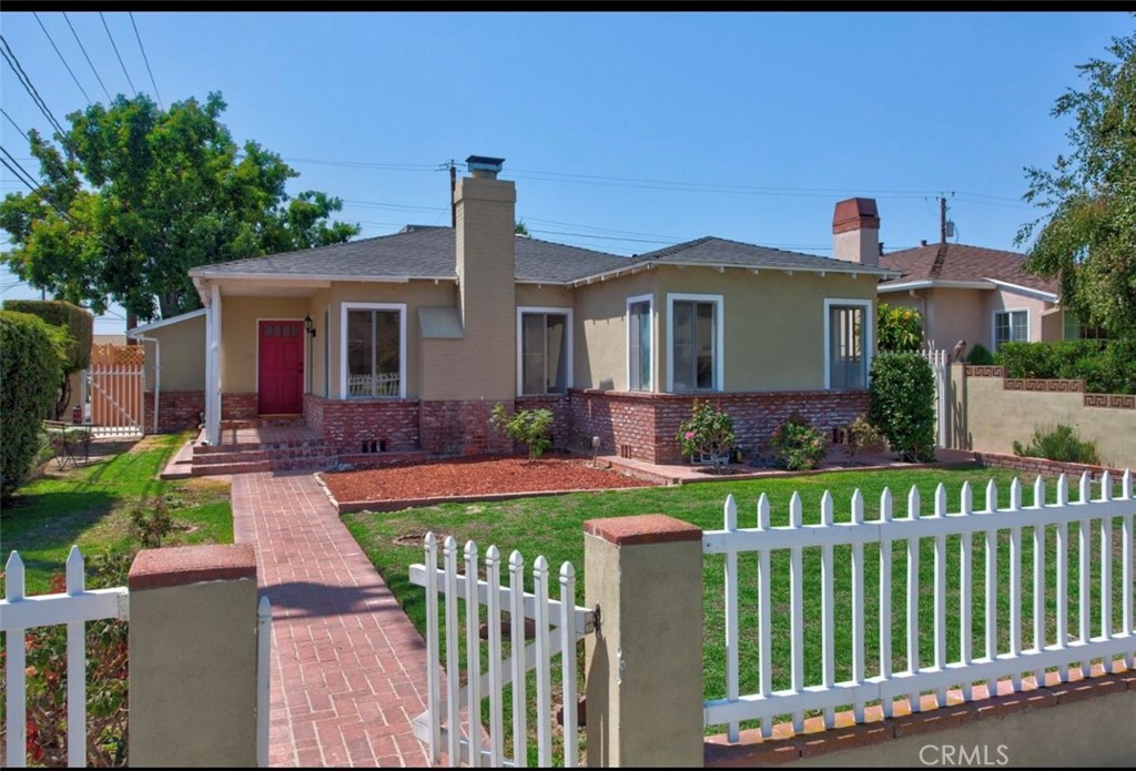 View Burbank, CA 91506 house