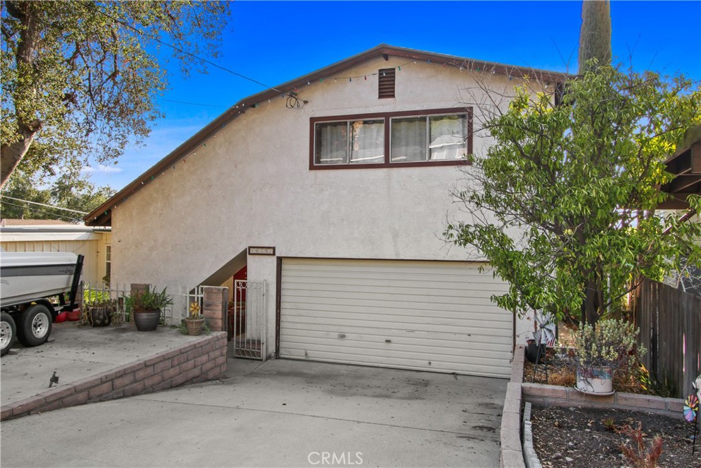 Photo 1 of 18 of 10757 Mountair Avenue house