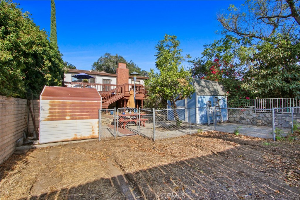 Photo 18 of 18 of 10757 Mountair Avenue house