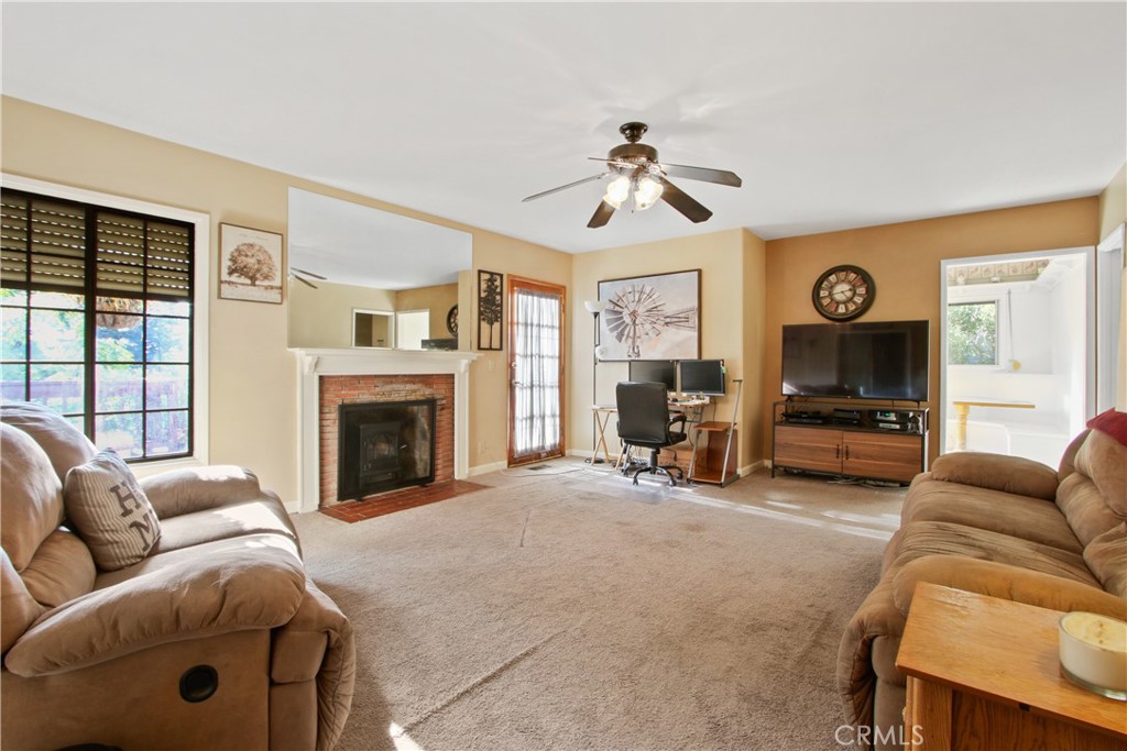 Photo 6 of 18 of 10757 Mountair Avenue house