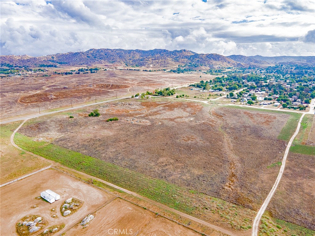 23489 Mapes Road