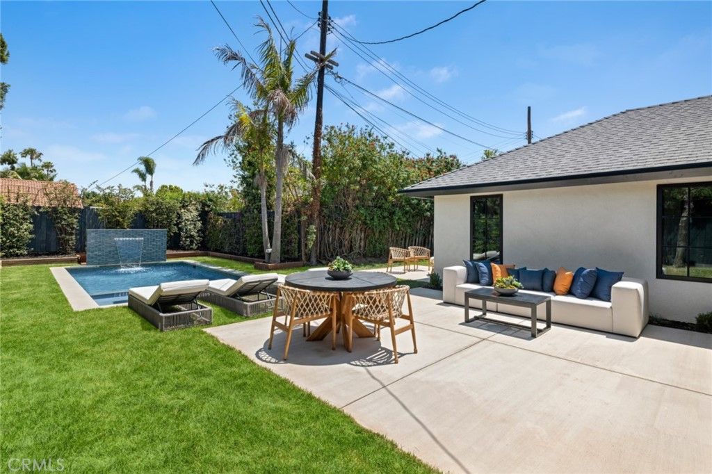 listing image 130728101866715342544