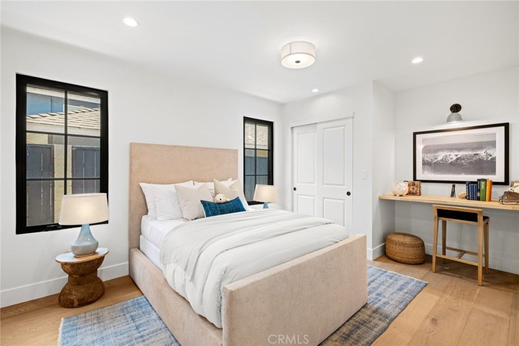 listing image 130722091735079998088