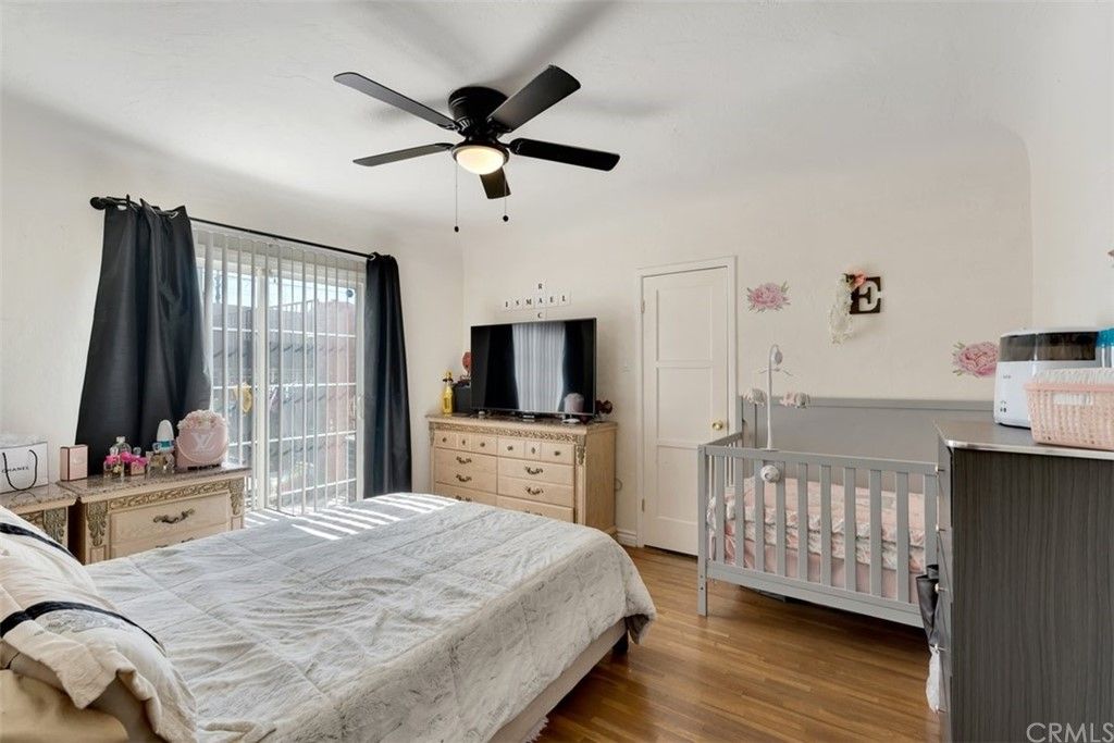 listing image 130728537279989147774