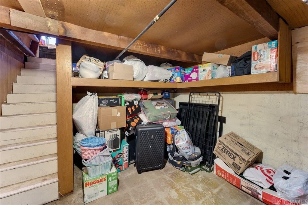listing image 130726859083443426607