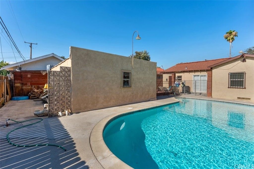 listing image 130726503932850932091