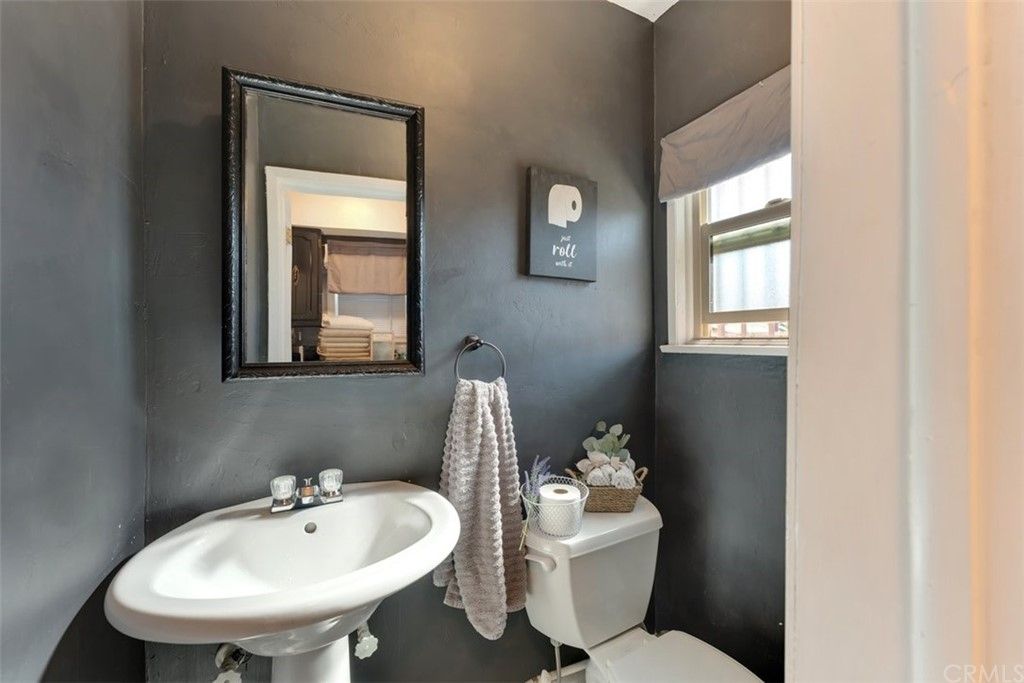 listing image 130720917753814791187