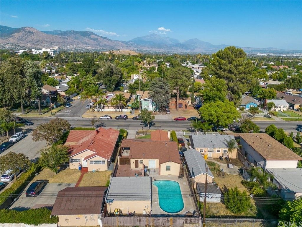 listing image 130725528708616753086