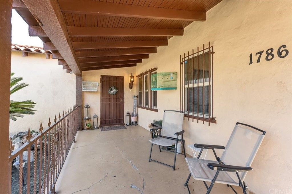 listing image 130728870237287281455