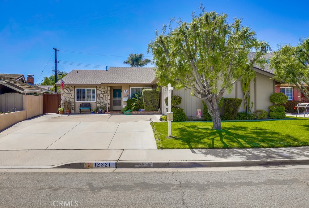 12321 Helene Circle