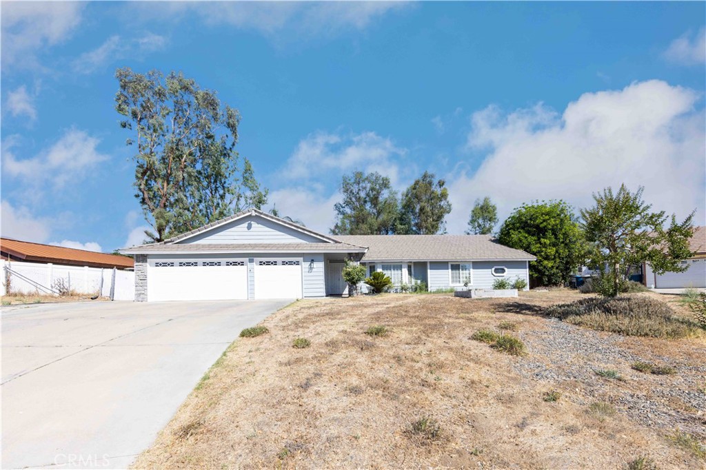 View Wildomar, CA 92595 house