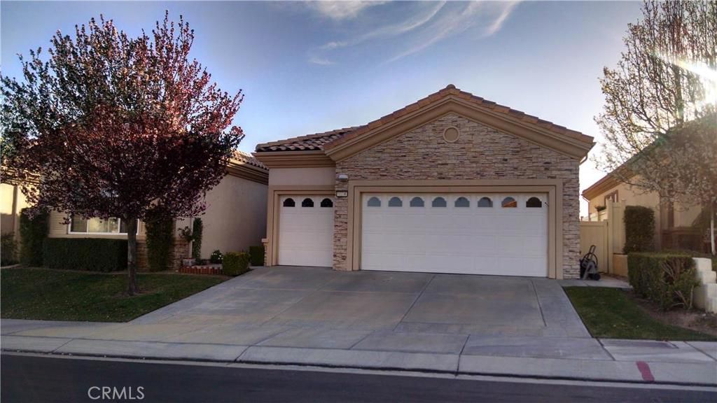 listing image 130721679757662487940