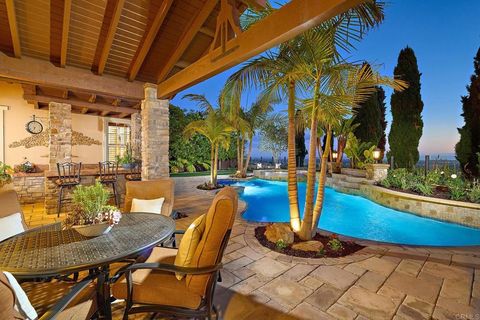 6921 Corte Langosta Carlsbad CA 92009
