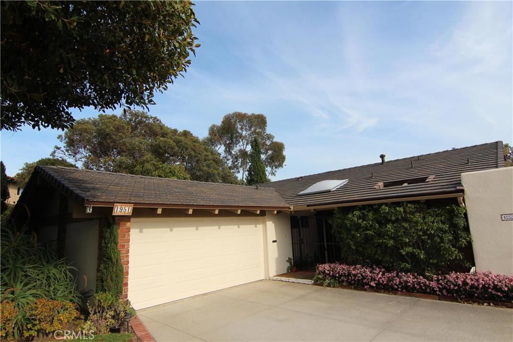 listing image 130722016860153142495