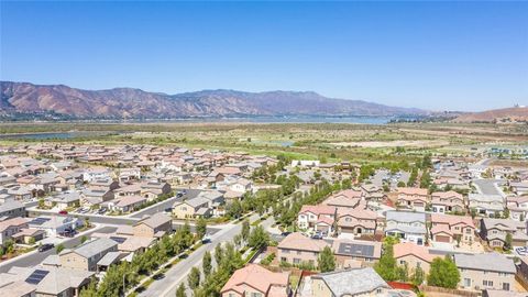 A home in Lake Elsinore