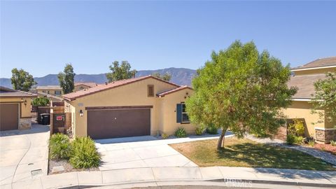 A home in Lake Elsinore