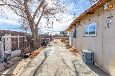 A home in Adelanto