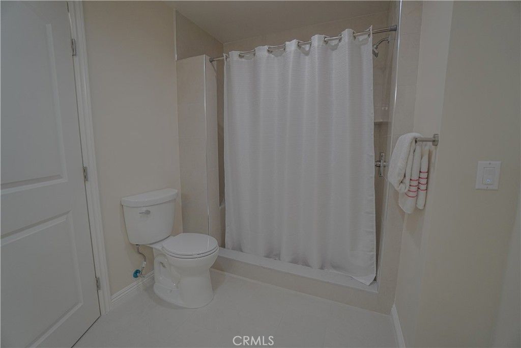 listing image 130725409966146275029