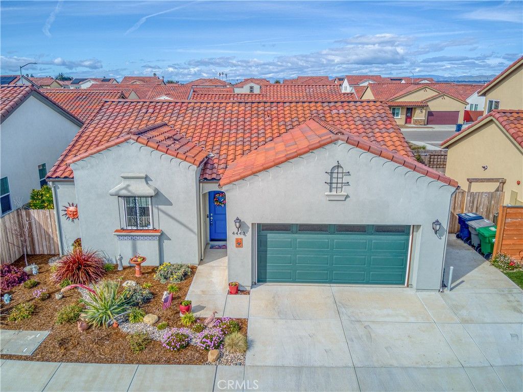 listing image 130728480157474932921