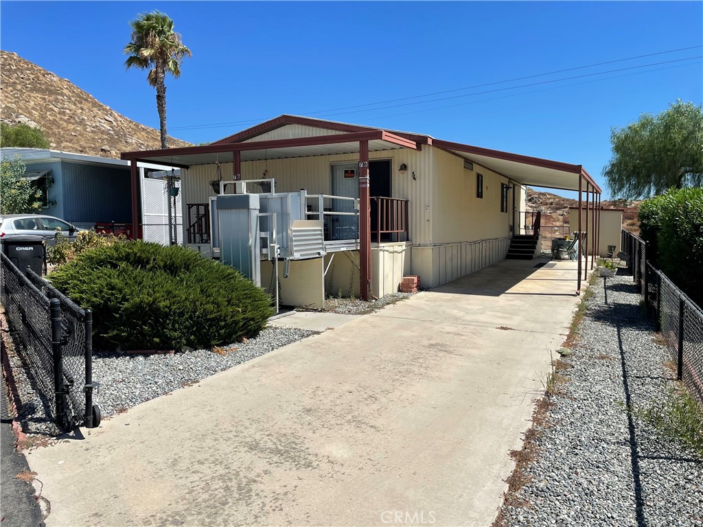 Photo 5 of 18 of 1700 S State Street 76 mobile home