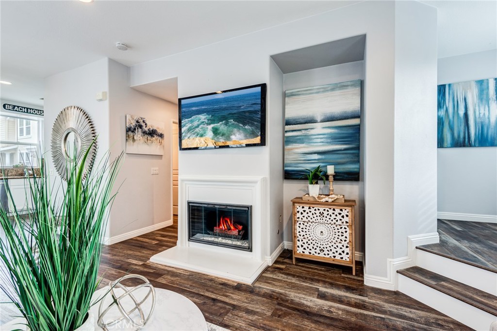 42 hinterland way