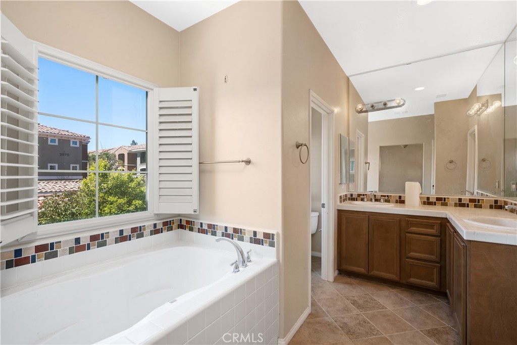 Photo 16 of 21 of 2987 Campa Way I townhome