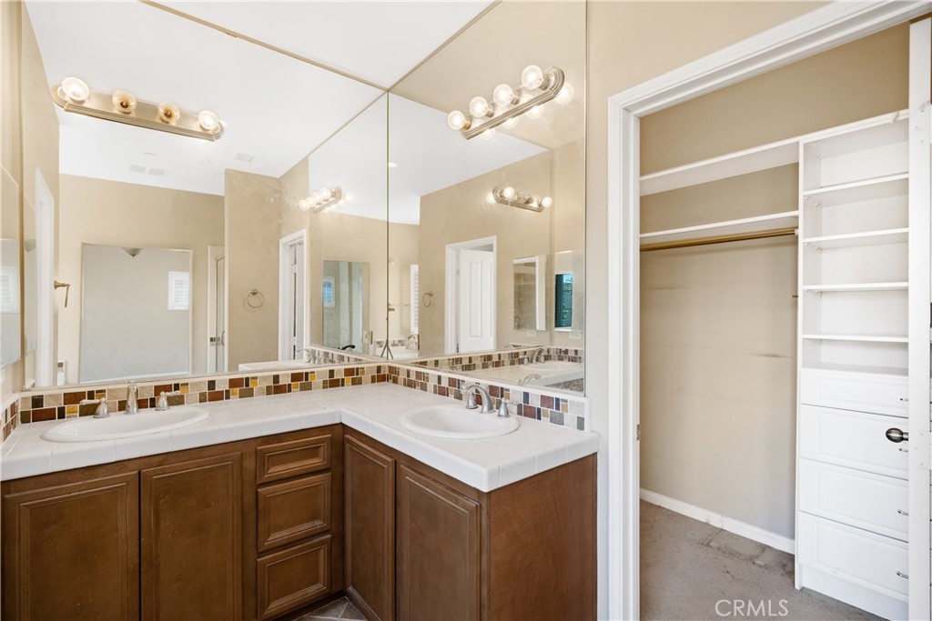 Photo 17 of 21 of 2987 Campa Way I townhome