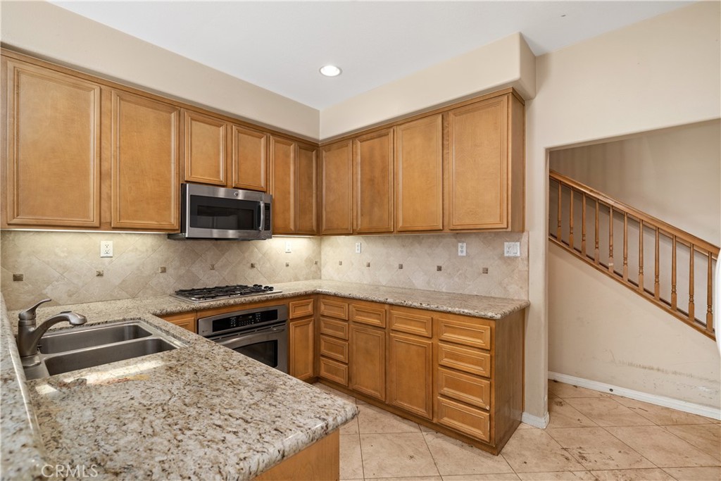 Photo 7 of 21 of 2987 Campa Way I townhome