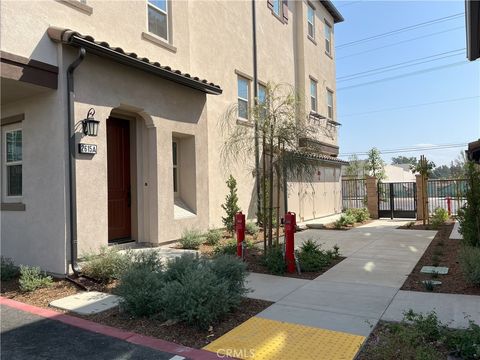 A home in El Monte