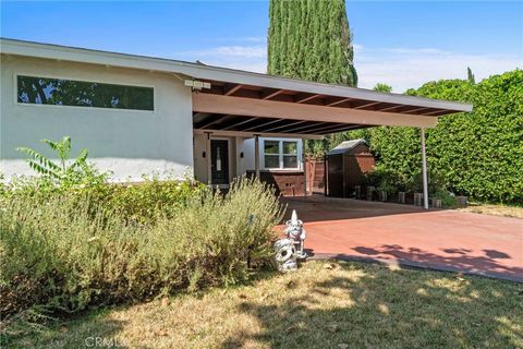 A home in Reseda