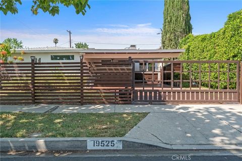 A home in Reseda