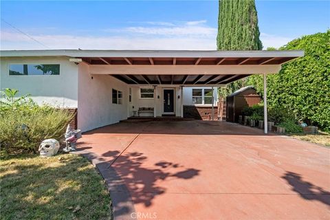 A home in Reseda