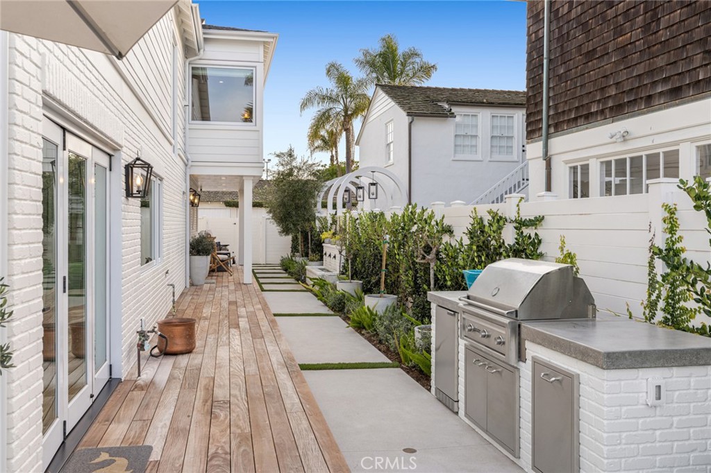 Balboa Peninsula Point (BLPP) - Residential