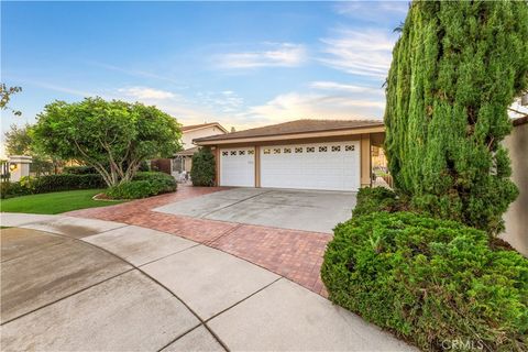 A home in Corona Del Mar