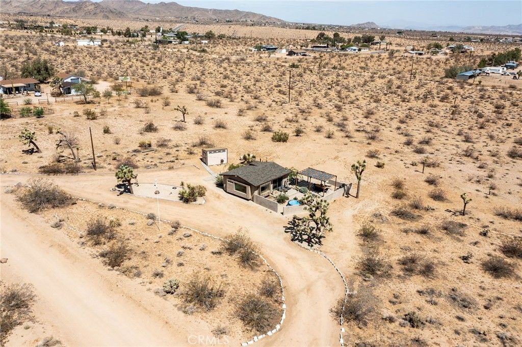 listing image 130728225164312621676