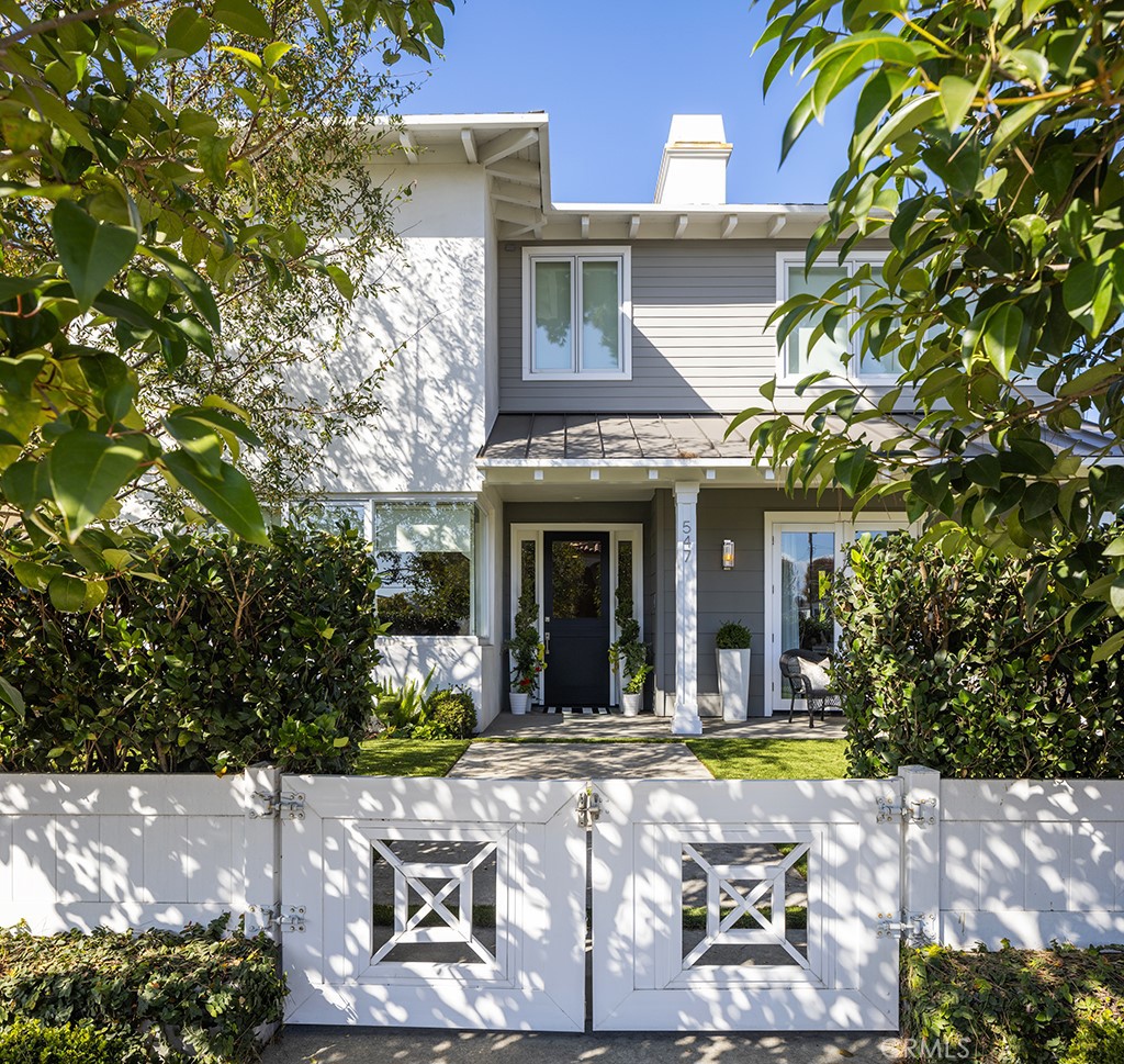 Newport Heights (NEWH) - Residential