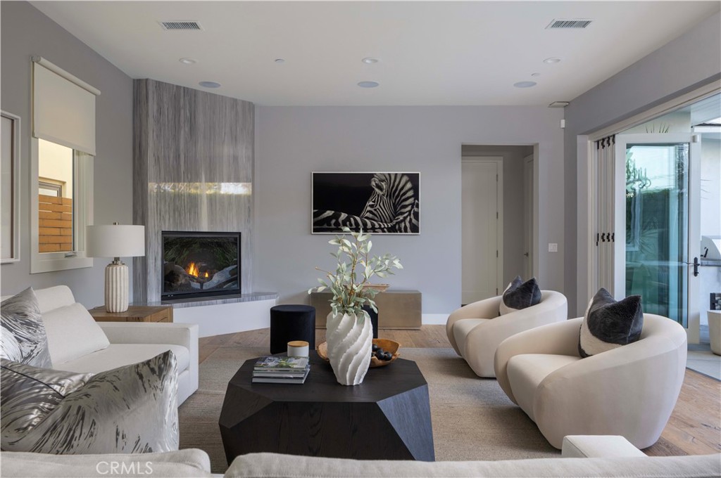 Newport Heights (NEWH) - Residential