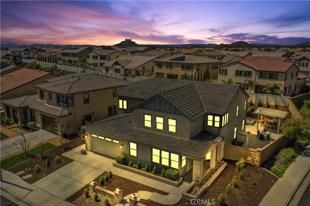 listing image 130726202106765180291