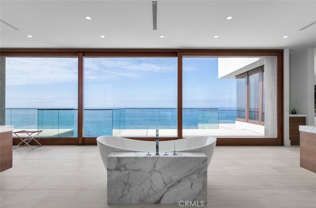 Victoria Beach (VB) - Residential