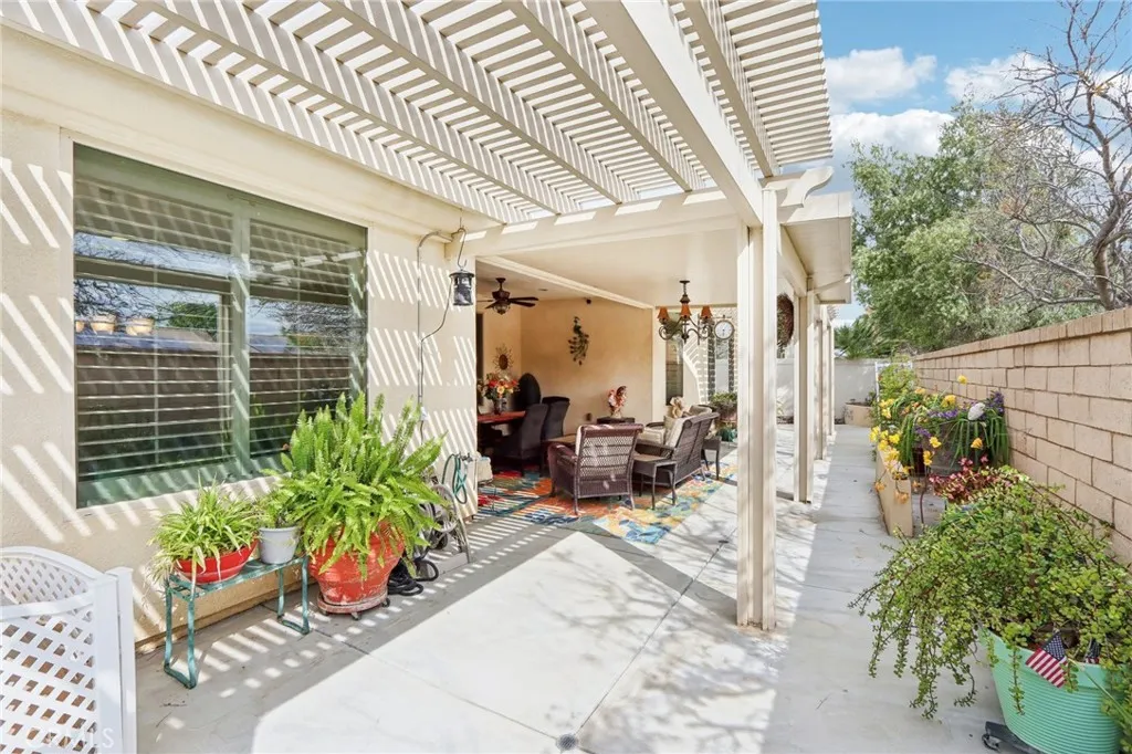 Hemet, California 92545, United States, 3 Bedrooms Bedrooms, ,2 BathroomsBathrooms,Residential,Pending,101172