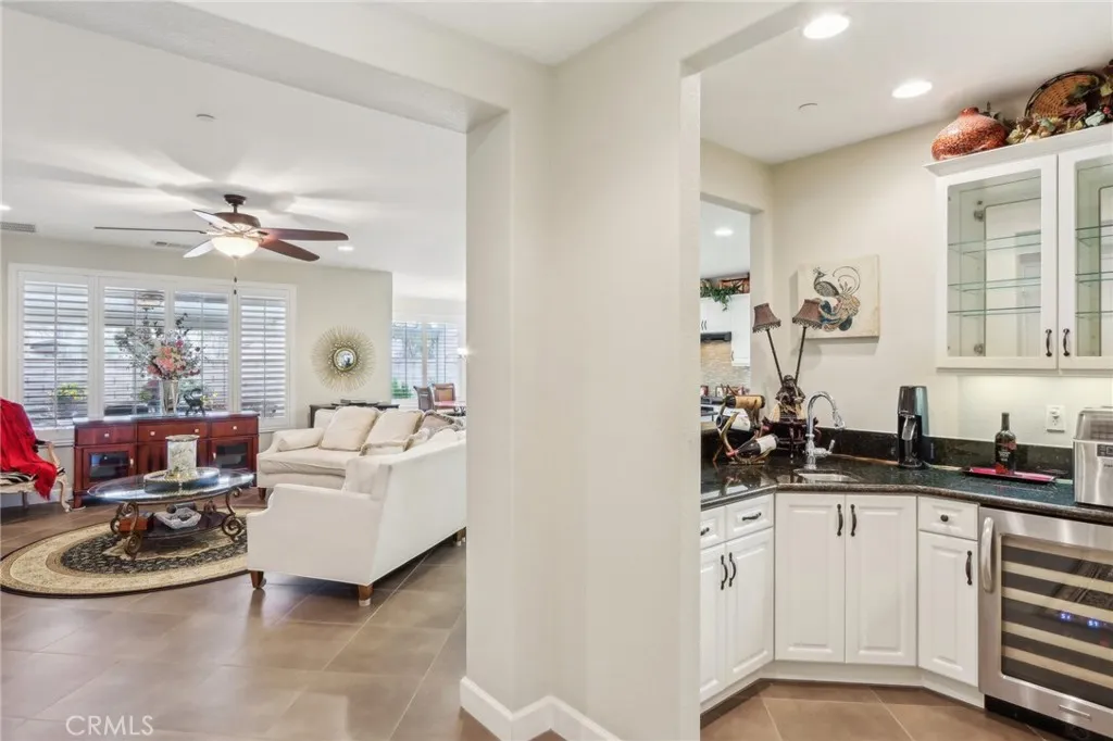 Hemet, California 92545, United States, 3 Bedrooms Bedrooms, ,2 BathroomsBathrooms,Residential,Pending,101172