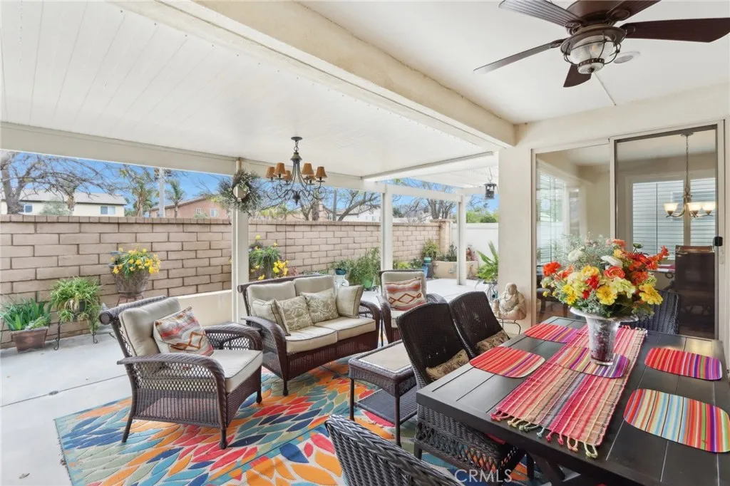 Hemet, California 92545, United States, 3 Bedrooms Bedrooms, ,2 BathroomsBathrooms,Residential,Pending,101172