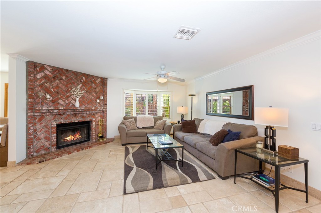 Photo 12 of 44 of 21301 Bermuda Street house