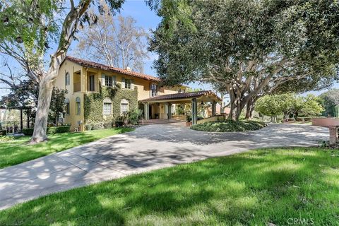 2197 St Lawrence Street Riverside CA 92504