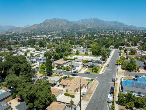 A home in Sunland