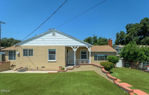 A home in Sunland